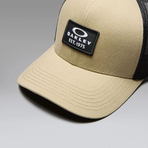 Кепка Oakley Patch Trucker Hat 8056153926423 фото
