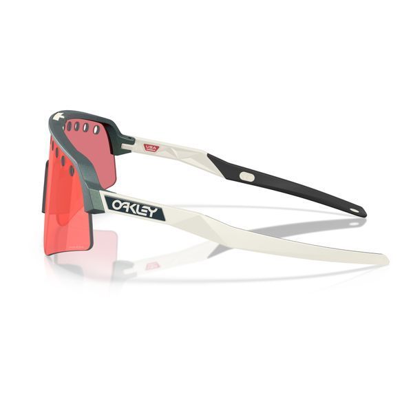 Сонцезахисні окуляри Oakley Sutro Lite Sweep Matte Silver/Blue Colorshift Prizm Trail Torch 0888392663214 фото