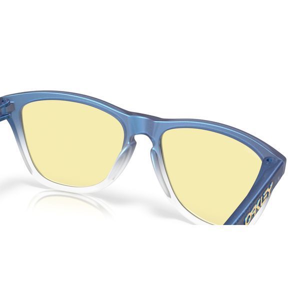 Сонцезахисні окуляри Oakley Frogskins S Fortnite Matte Cyan/Blue/Clear Shift Fade Prizm Gaming&trade; 2.0 0888392677648 фото