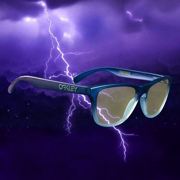 Сонцезахисні окуляри Oakley Frogskins S Fortnite Matte Cyan/Blue/Clear Shift Fade Prizm Gaming&trade; 2.0 0888392677648 фото