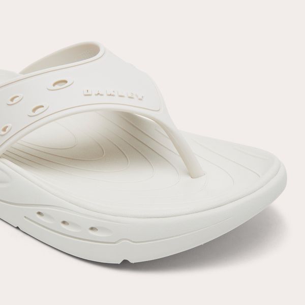 Шльопанці Oakley Studio Flip Flop 8056153911702 фото