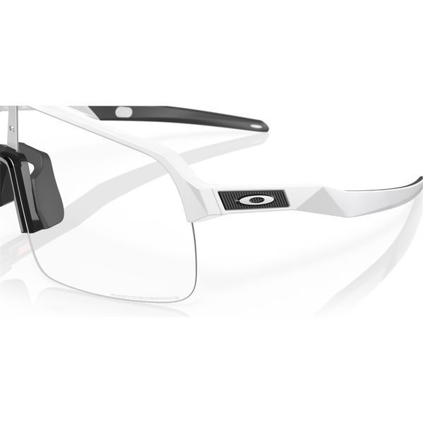 Сонцезахисні окуляри Oakley Sutro Lite Matte White&nbsp;Clear To Black Iridium Photochromic 0888392590893 фото