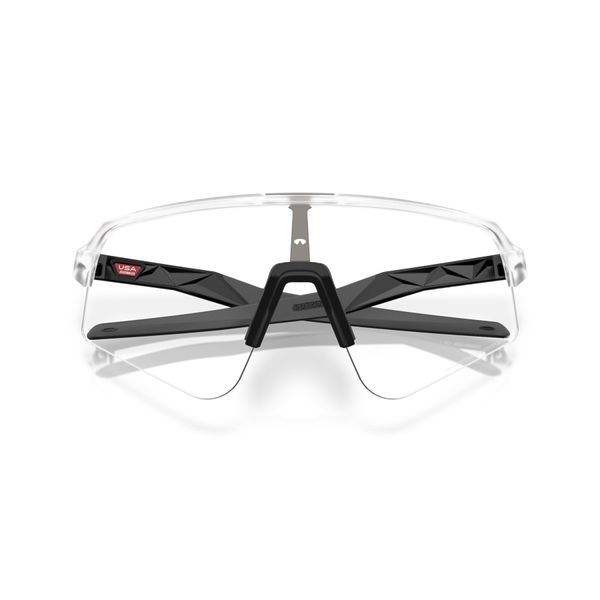Сонцезахисні окуляри Oakley Sutro Lite Sweep Matte Clear Clear To Black Iridium Photochromic 0888392687227 фото