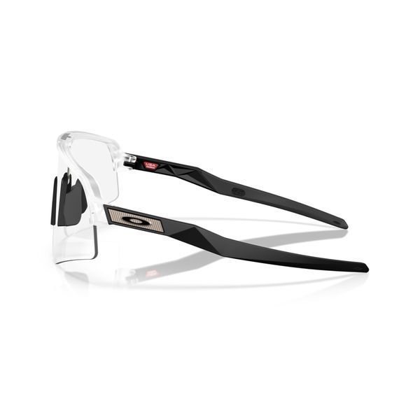 Сонцезахисні окуляри Oakley Sutro Lite Sweep Matte Clear Clear To Black Iridium Photochromic 0888392687227 фото