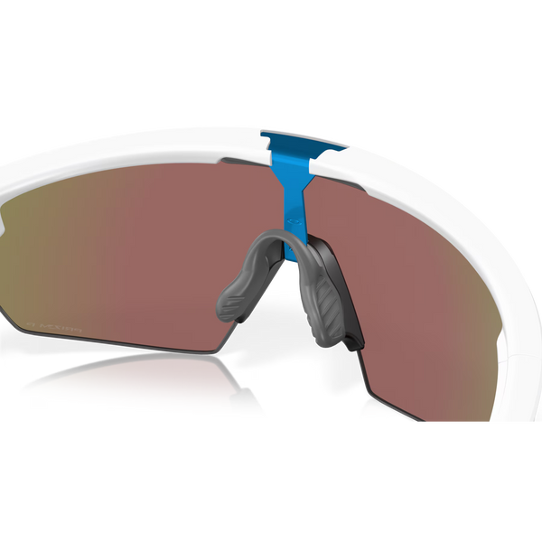 Сонцезахисні окуляри Oakley Sphaera Matte White Prizm Sapphire Polarized  0888392619174 фото