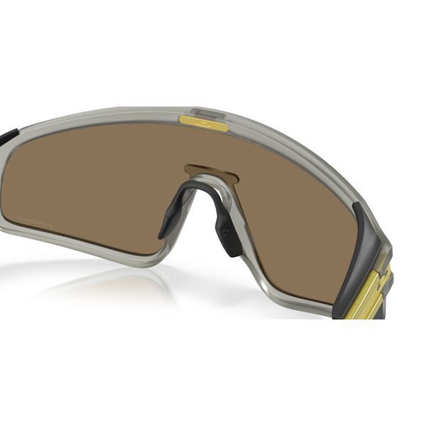 Сонцезахисні окуляри Oakley Latch Panel Matte Grey Ink Prizm 24K (Alloy Collection) 0888392677877 фото